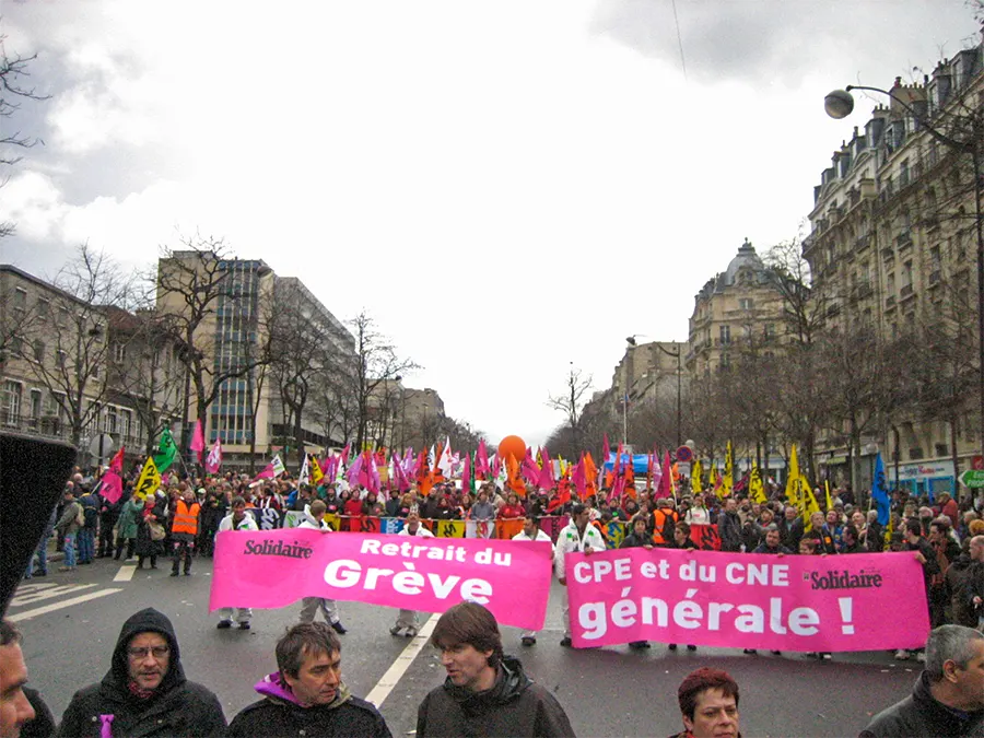 Paris, le 28 mars 2006. [S. Duteil]