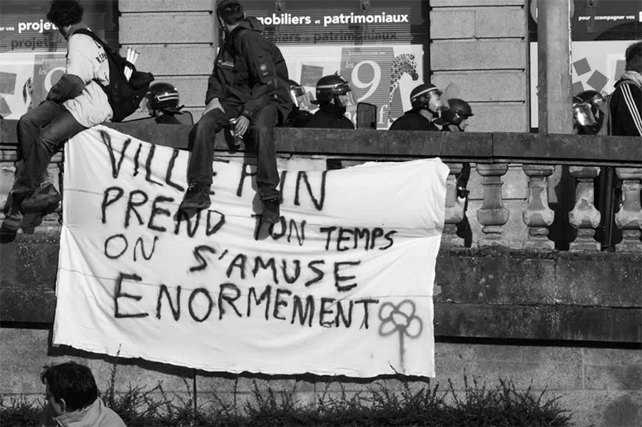 Rennes, place du Parlement de Bretagne, mars 2006. [DR]