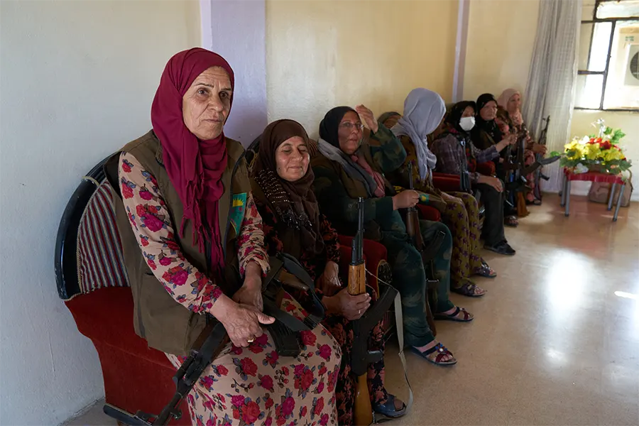 Ces femmes sont au service de la protection de leur communauté [Loez]