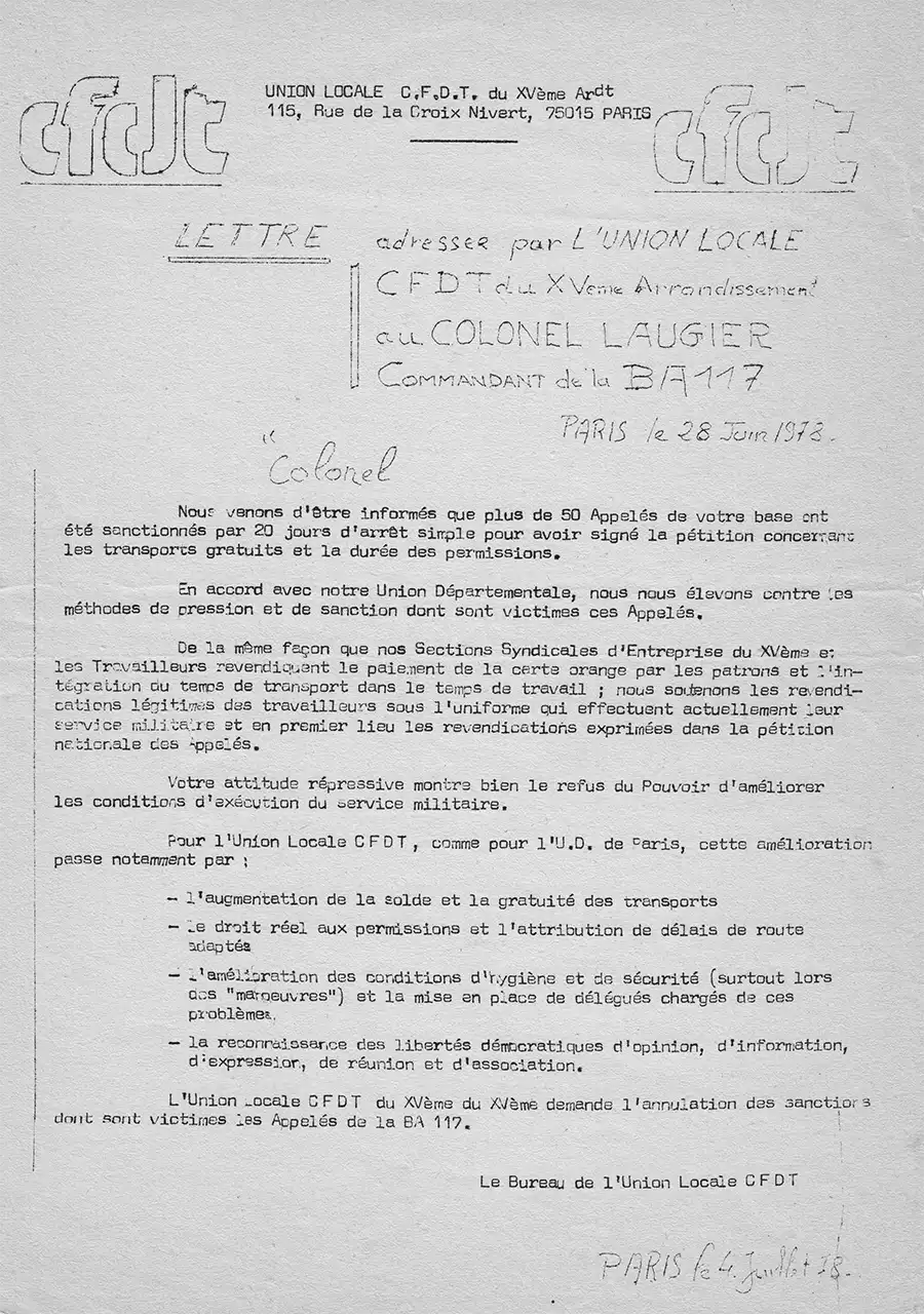 Une Union locale CFDT proteste contre la répression exercée envers des soldats (« des travailleurs sous l’uniforme ») qui ont signé une pétition pour les transports gratuits. [Coll. CM]